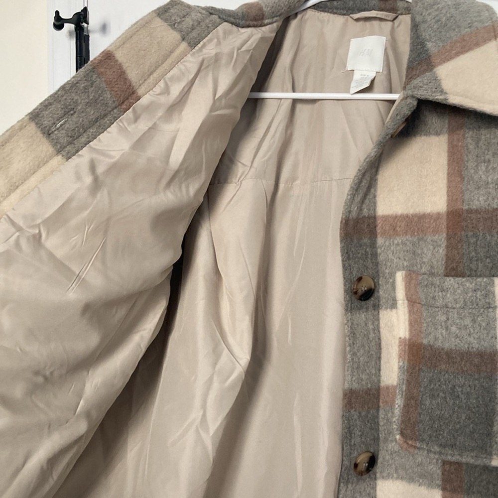 H&M Jacket - Picture 4 of 9